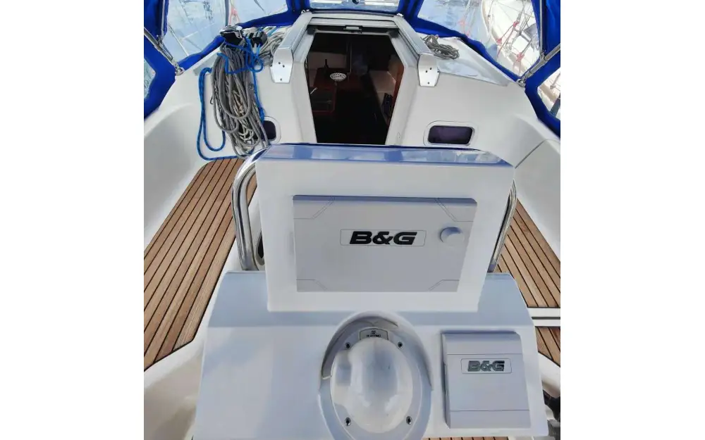 slider 3 Beneteau Oceanis 31
