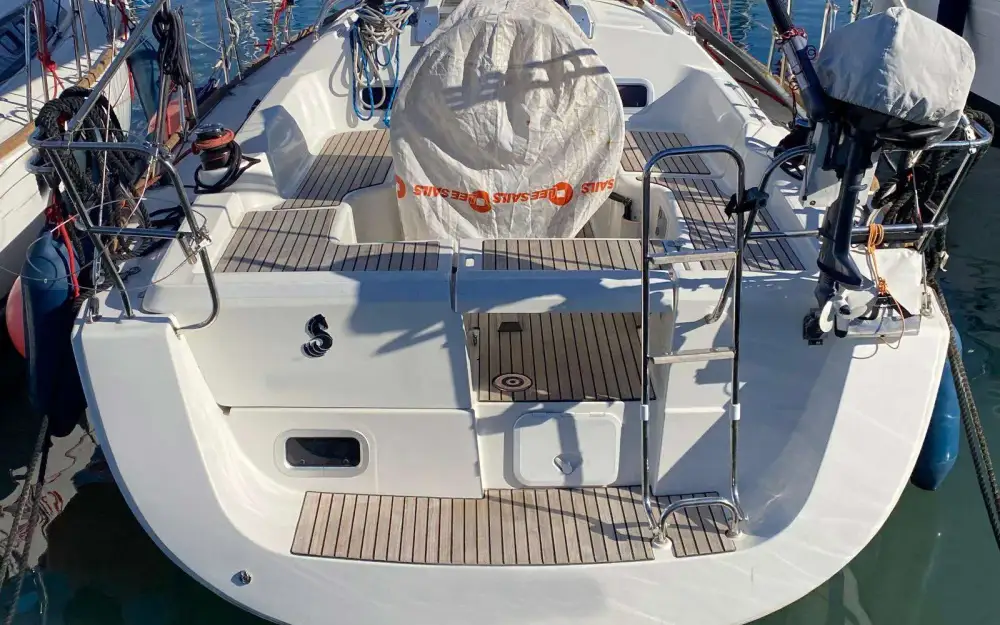 slider 7 Beneteau Oceanis 31