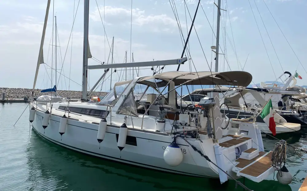 slider 0 Beneteau Oceanis 48
