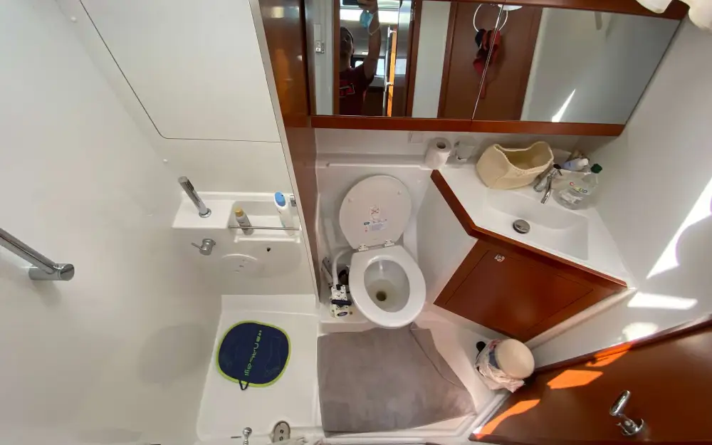 slider 11 Beneteau Oceanis 48