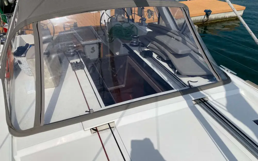 slider 36 Beneteau Oceanis 48