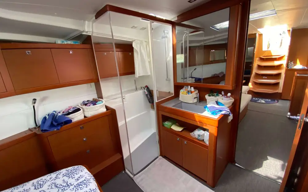 slider 37 Beneteau Oceanis 48