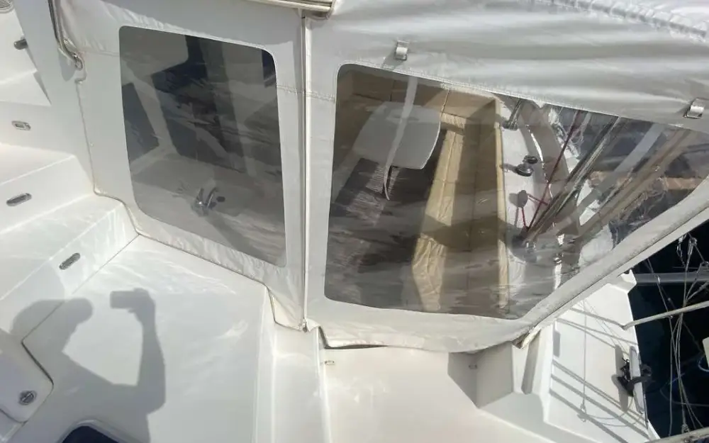 slider 39 Lagoon  440