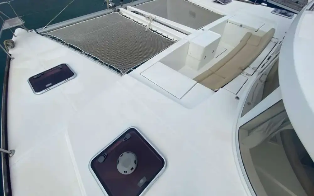 slider 42 Lagoon  440