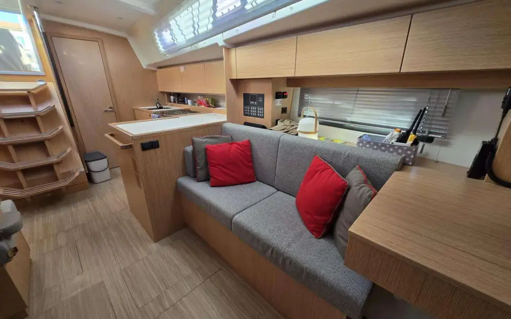 slider 14 Bavaria C42