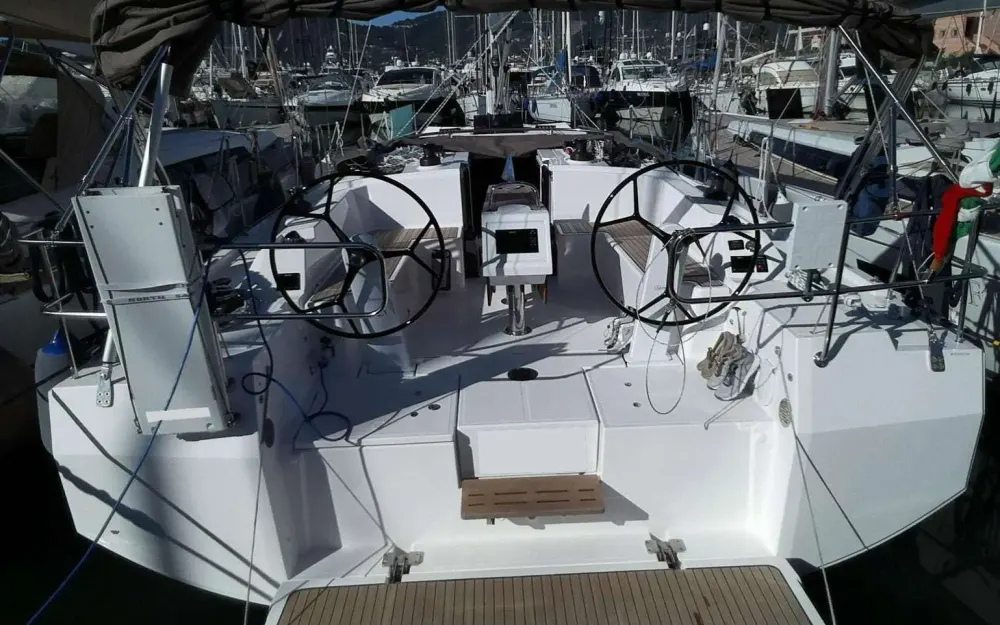 slider 19 Bavaria C42