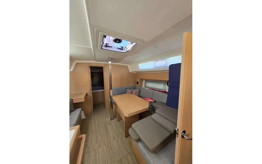 slider 28 Bavaria C42