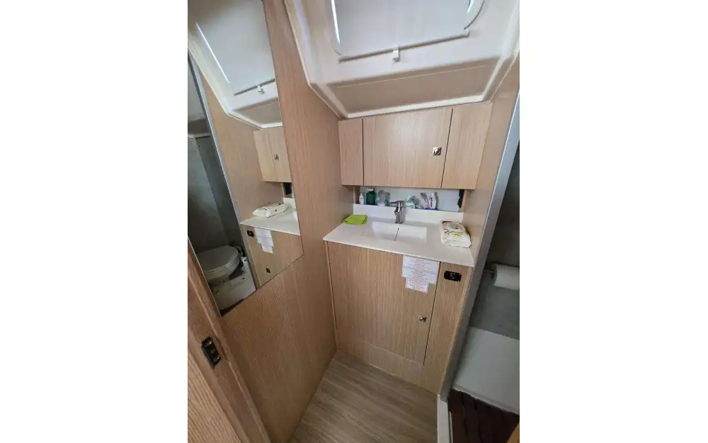 slider 2 Bavaria C42