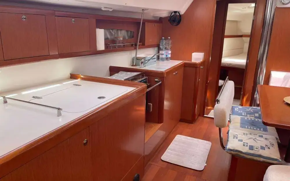 slider 33 Beneteau Oceanis 46