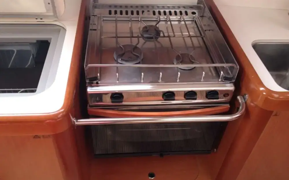 slider 3 Beneteau Oceanis 46