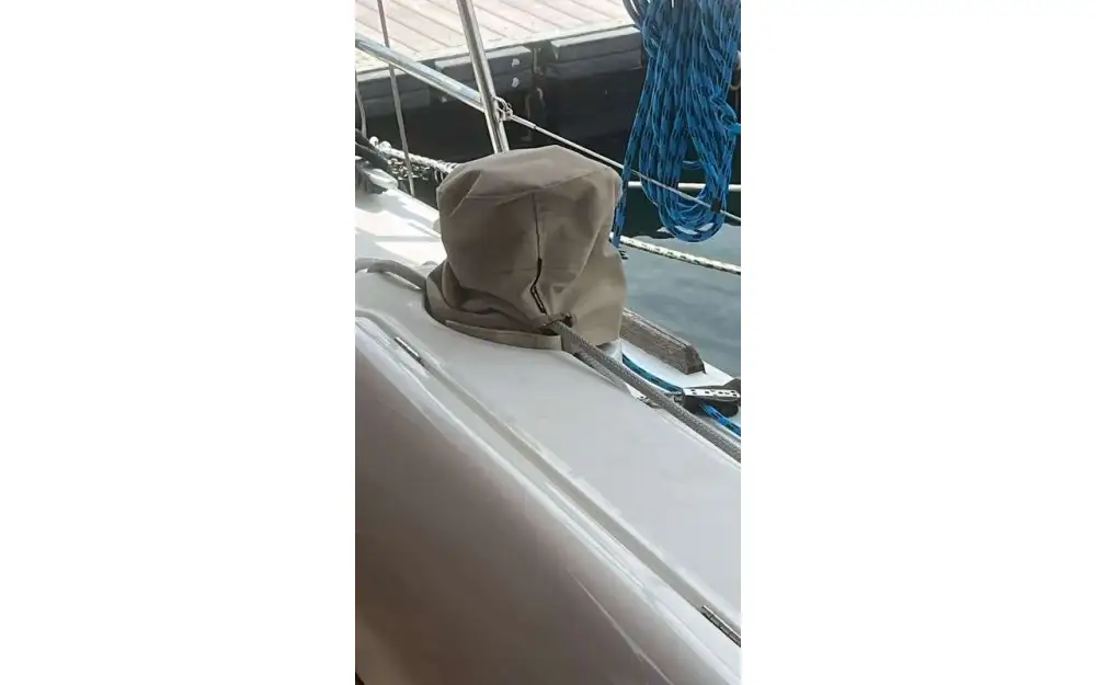 slider 44 Beneteau Oceanis 46