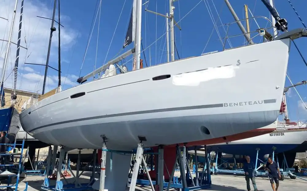 slider 52 Beneteau Oceanis 46