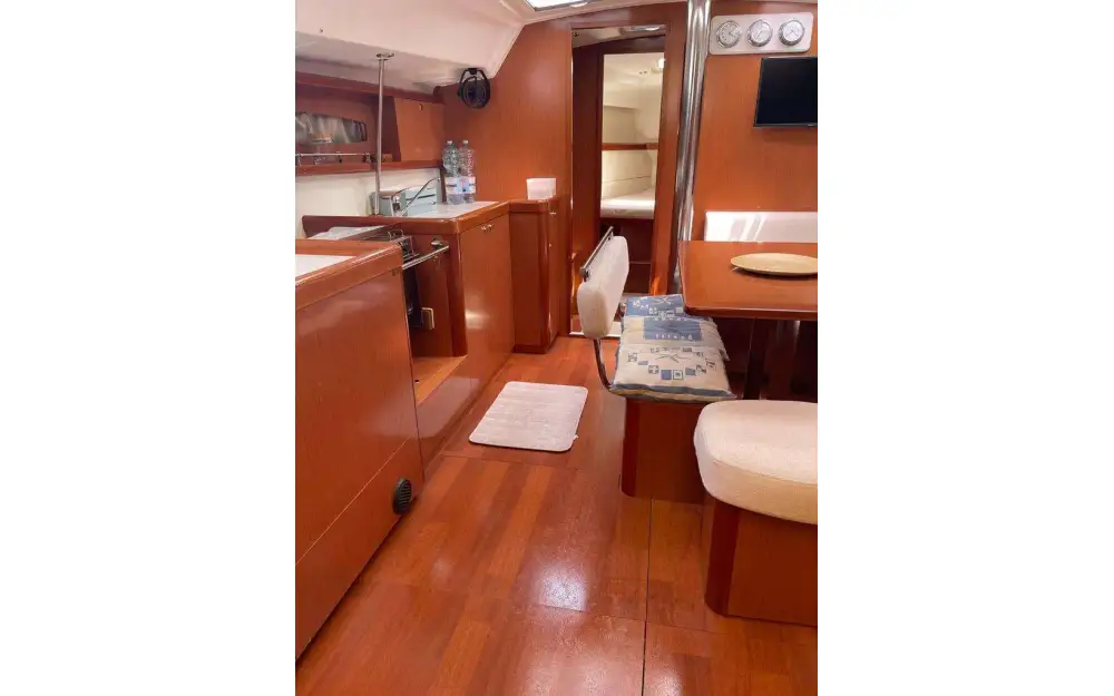 slider 67 Beneteau Oceanis 46