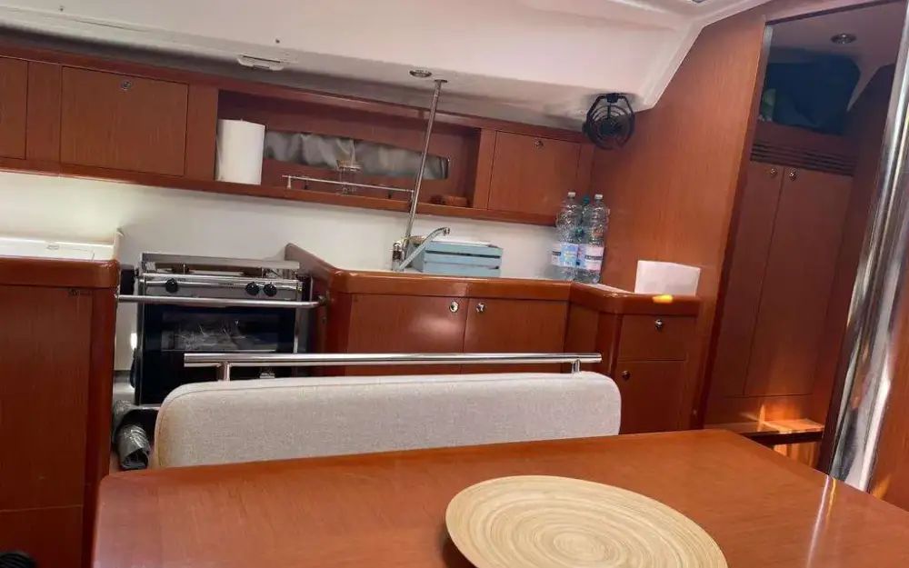 slider 70 Beneteau Oceanis 46