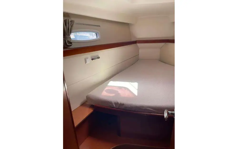slider 74 Beneteau Oceanis 46