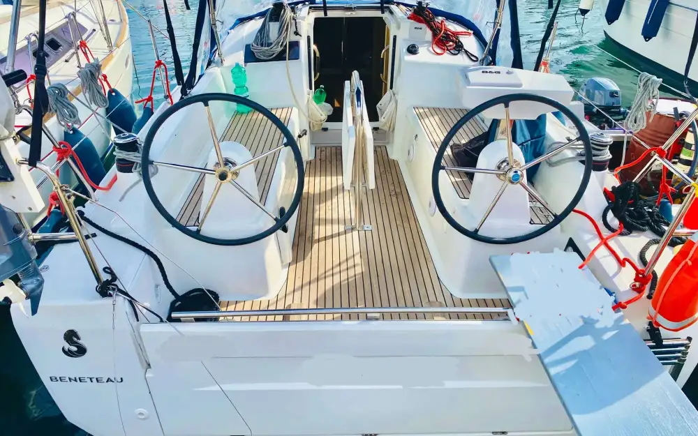 slider 28 Beneteau Oceanis 30.1