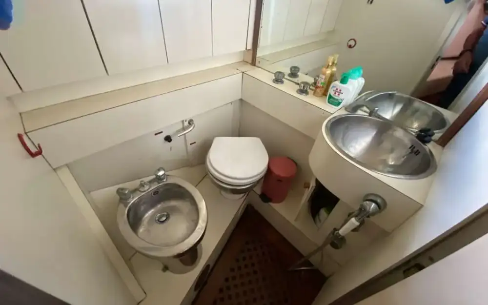 slider 15 Ferretti Altura 42