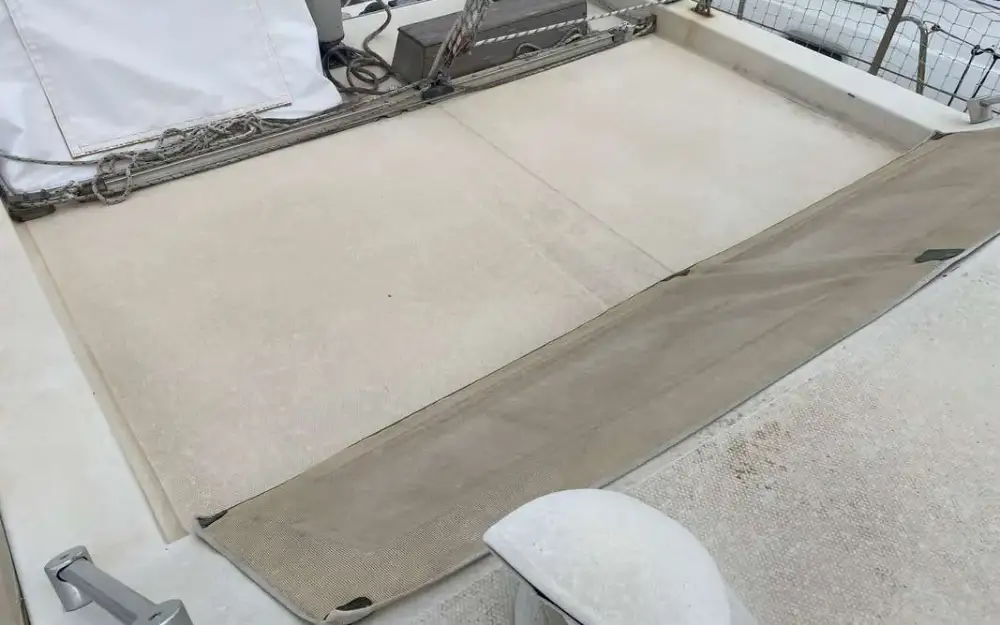 slider 32 Ferretti Altura 42