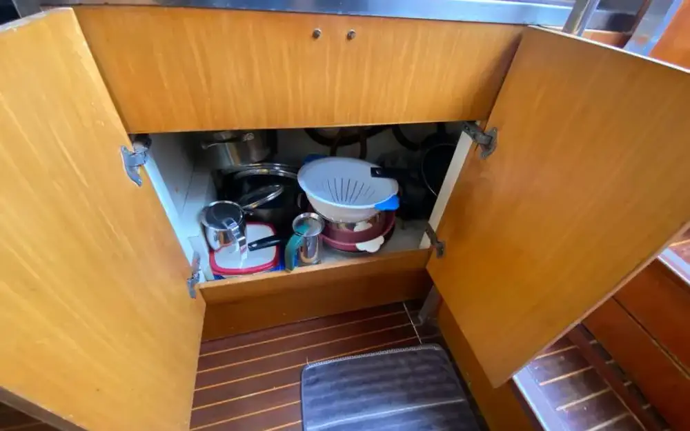 slider 7 Ferretti Altura 42