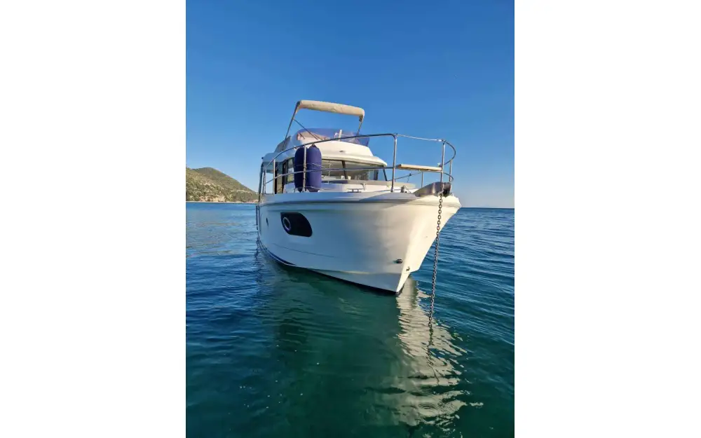 slider 11 Beneteau Swift Trawler 30