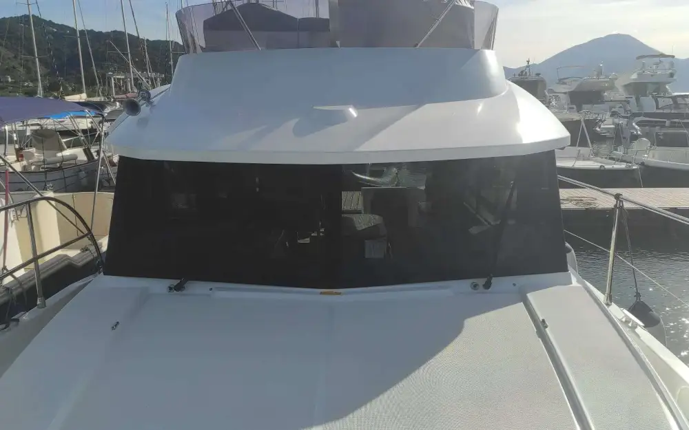 slider 3 Beneteau Swift Trawler 30