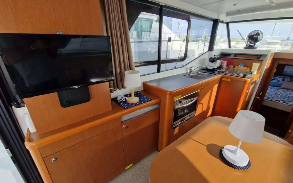 slider 41 Beneteau Swift Trawler 30