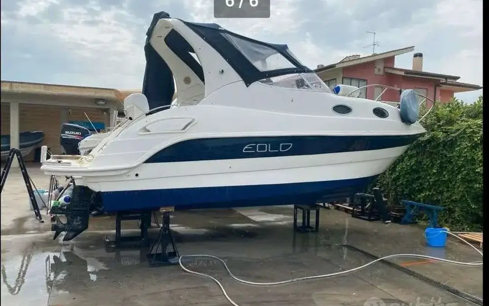 slider 0 Eolo  710 Cruiser