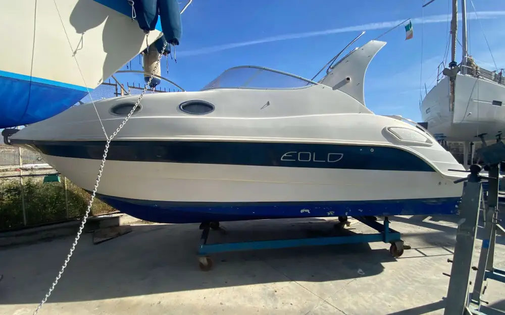 slider 28 Eolo  710 Cruiser