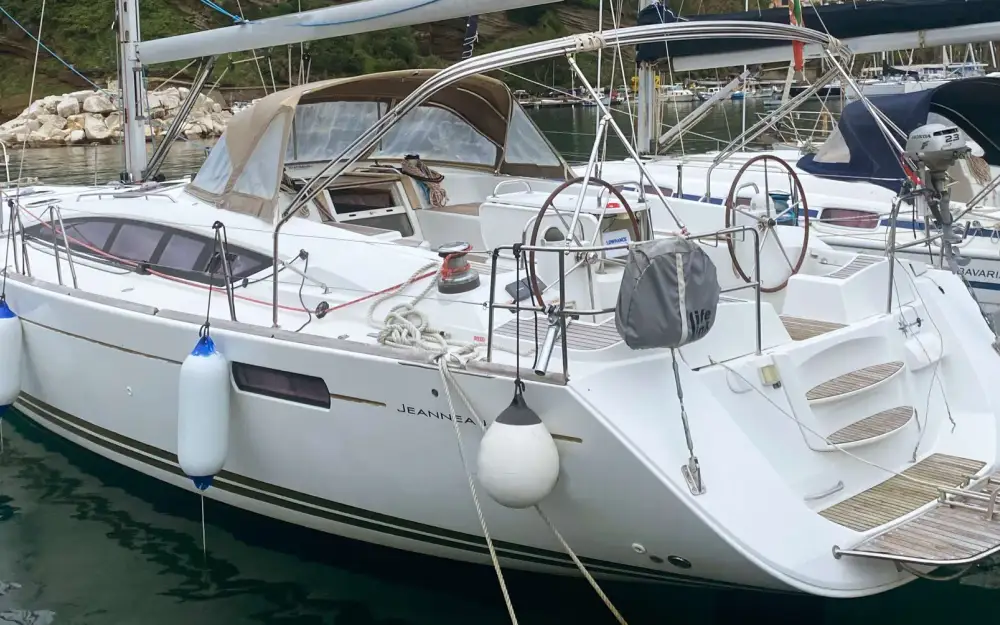 slider 0 Jeanneau  53