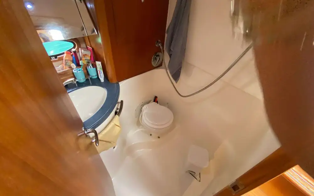 slider 32 Bavaria Sport 38
