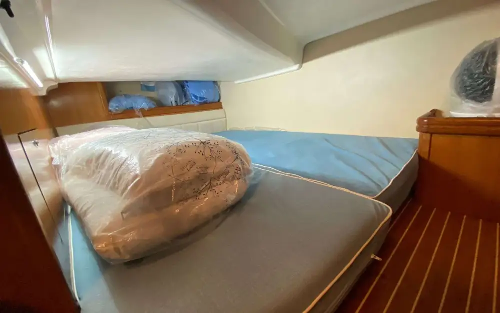 slider 33 Bavaria Sport 38
