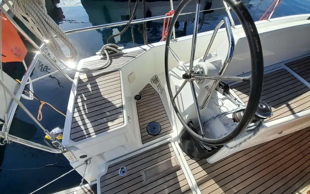 slider 15 Jeanneau Sun Odyssey 440