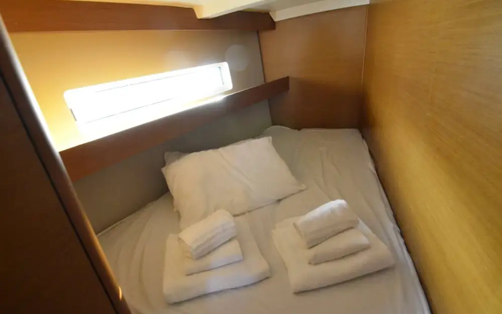 slider 16 Jeanneau Sun Odyssey 440