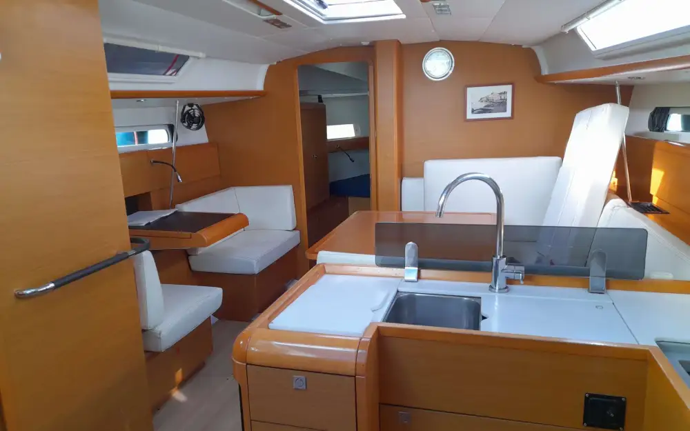 slider 14 Jeanneau Sun Odyssey 409