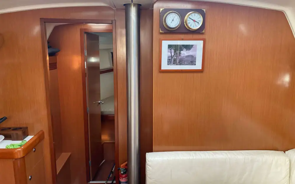 slider 25 Beneteau Oceanis 43