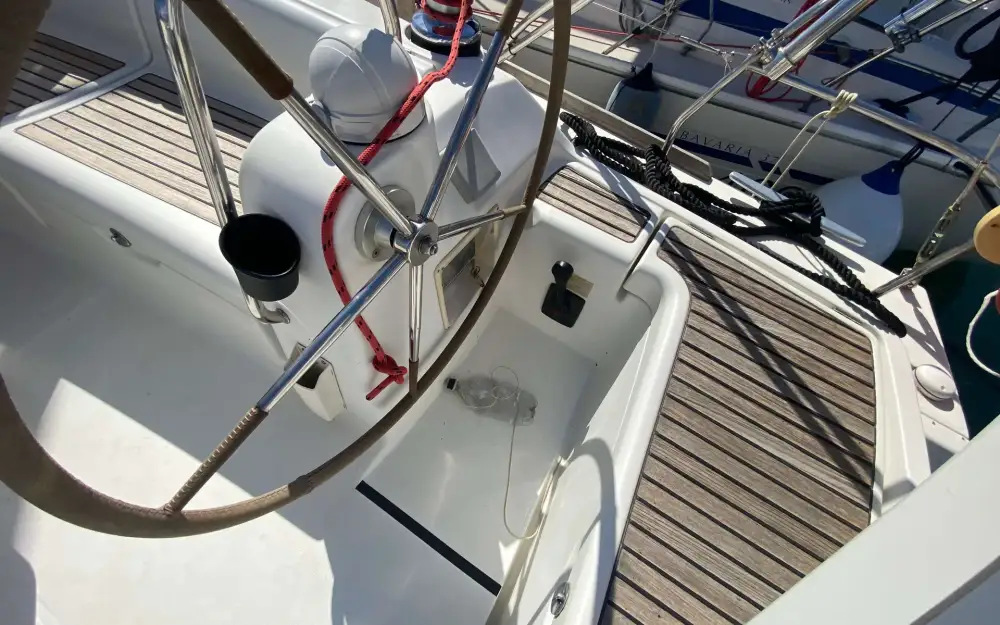 slider 27 Beneteau Oceanis 43