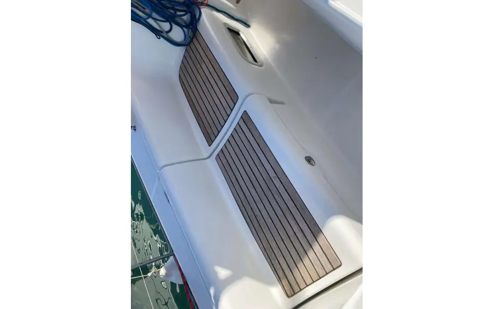 slider 31 Beneteau Oceanis 43