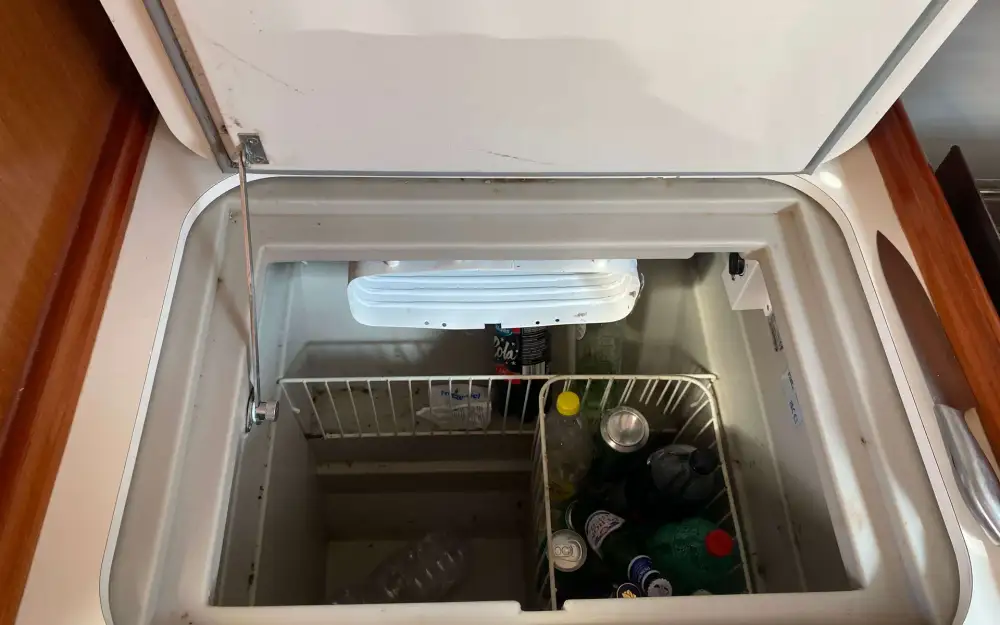 slider 34 Beneteau Oceanis 43