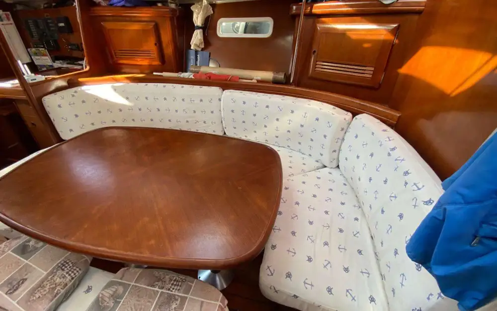 slider 41 Beneteau Oceanis 393 Clipper