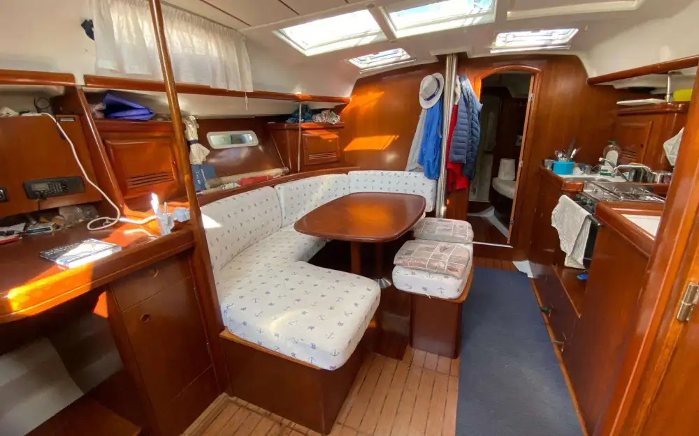 slider 48 Beneteau Oceanis 393 Clipper