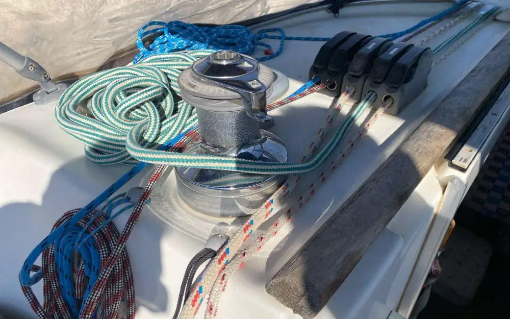 slider 60 Beneteau Oceanis 393 Clipper