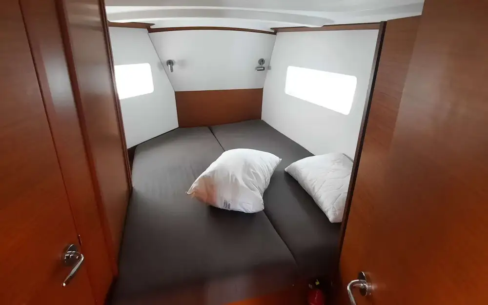 slider 24 Jeanneau Sun Odyssey 380