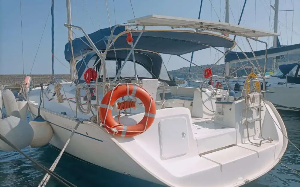 slider 10 Beneteau Cyclades 50.4