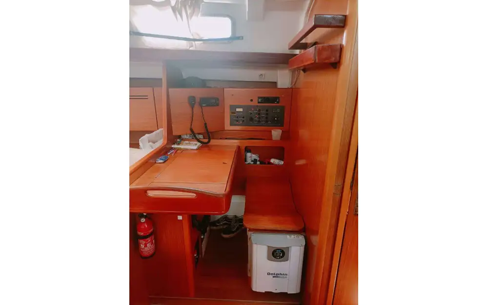 slider 12 Beneteau Cyclades 50.4