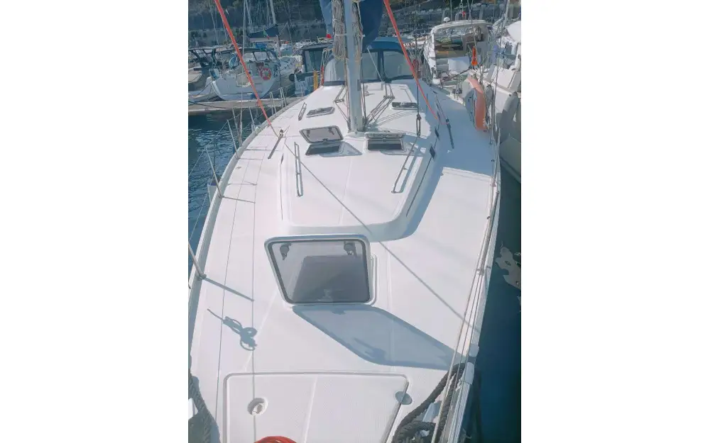 slider 14 Beneteau Cyclades 50.4