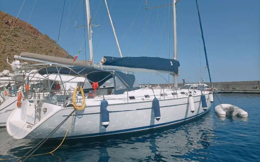 slider 18 Beneteau Cyclades 50.4