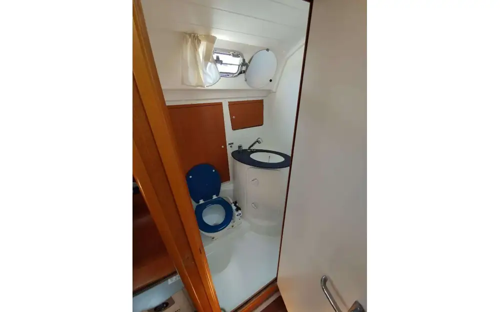 slider 21 Beneteau Cyclades 50.4
