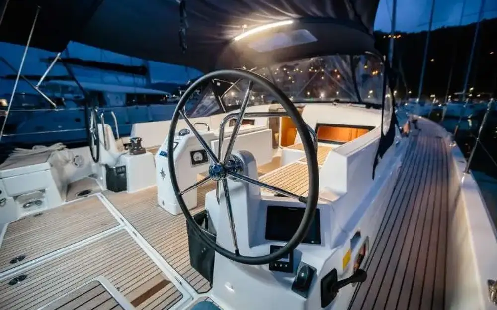 slider 10 Jeanneau Sun Odyssey 490
