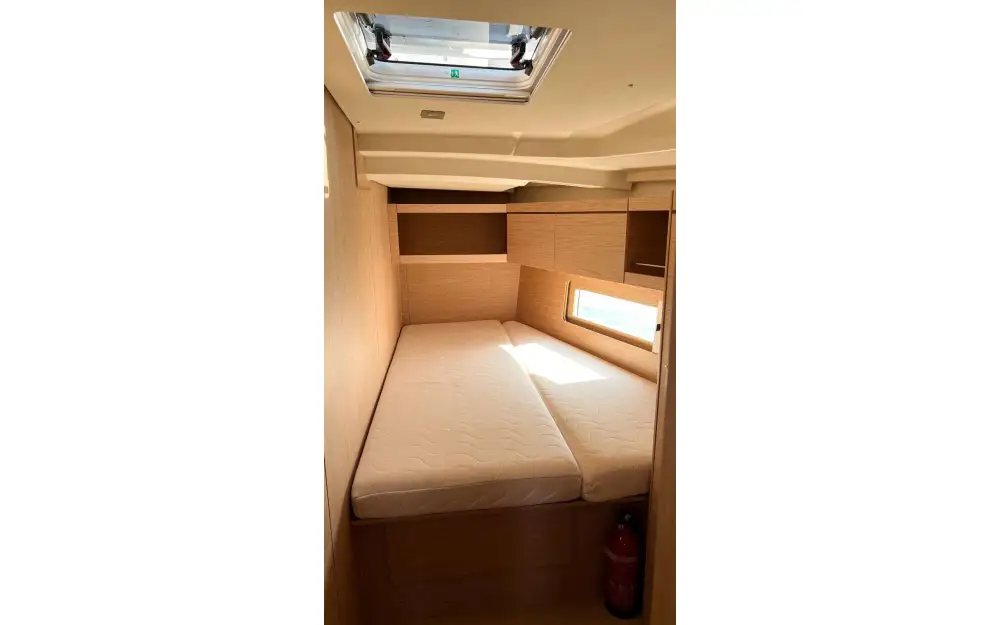 slider 9 Beneteau Oceanis 46.1
