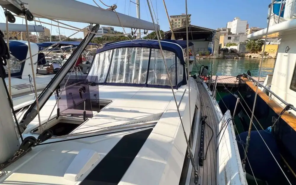 slider 2 Beneteau Oceanis 46.1